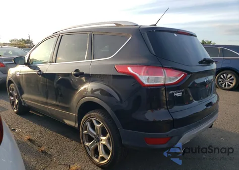 2013 Ford Escape Titanium z USA, uszkodzony, nr VIN 1FMCU9J91DUC66009